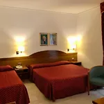 Arcadia 3*