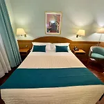 Arcadia 3*