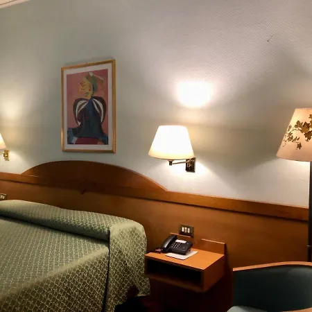 阿卡迪亚酒店 酒店