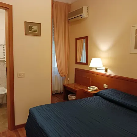 Arcadia Ξενοδοχείο Ματσεράτα