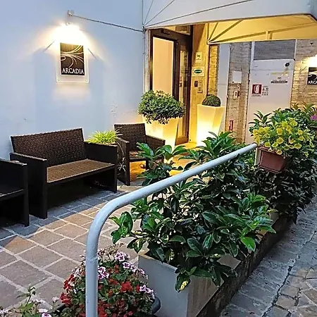 Hotel Arcadia Macerata