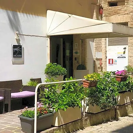 Arcadia Macerata