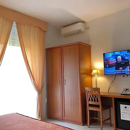 Arcadia 3*