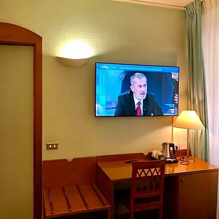Arcadia 3*